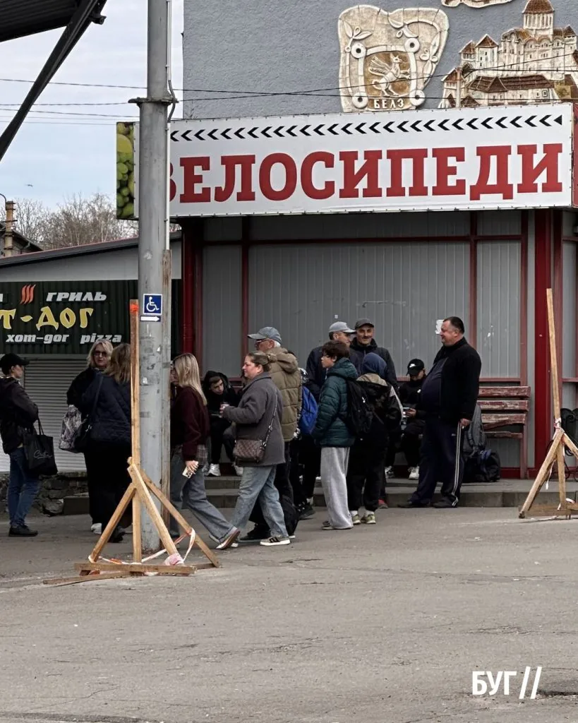 Місто буденне: Володимир після Великодніх свят повертається до звичного ритму 17