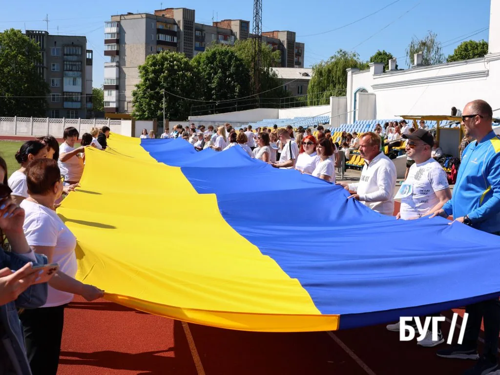 Біг заради пам’яті: Нововолинський ЦПО провів патріотичний забіг на честь загиблих випускників 12