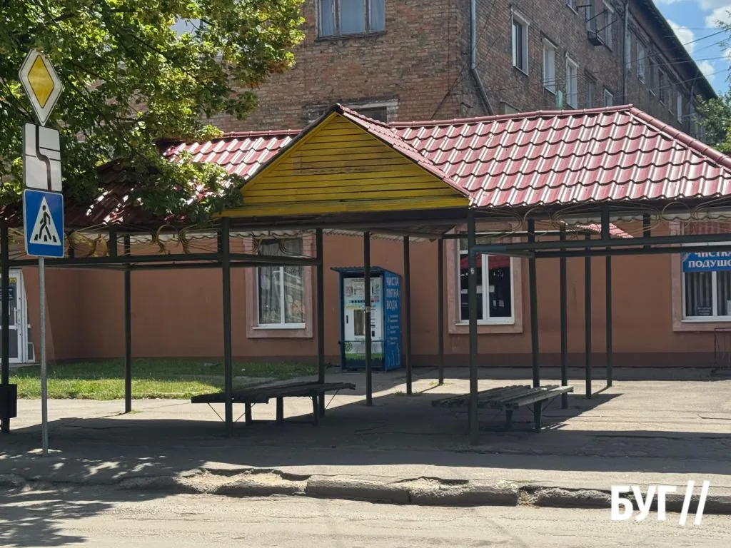 Фото дня: нова зупинка на Пожежній площі стала темою гарячих дискусій у Нововолинську 4