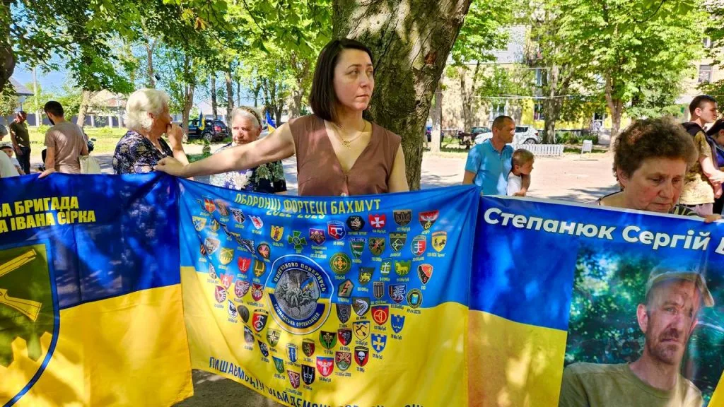 У Благодатному провели акцію на підтримку військовополонених 4