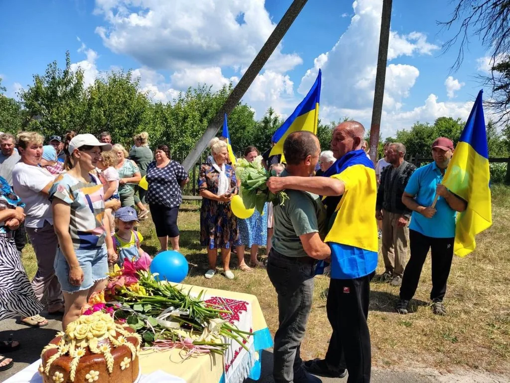 На Ковельщині після чотирирічного полону зустріли військового Анатолія Лук'янчука 4