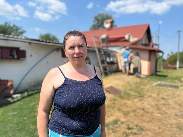 «Бачили, як дах летить в поле»: в громаді Луцького району буревій пошкодив понад 30 будинків 5