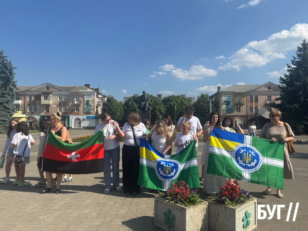 У Нововолинську зустріли Захисника Володимира Фаброго, який повернувся з російського полону після 1501 дня неволі 4