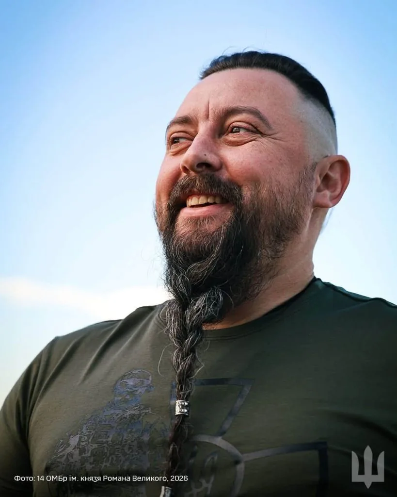 Воїн 14 бригади став обличчям липня у календарі Сухопутних військ України 2