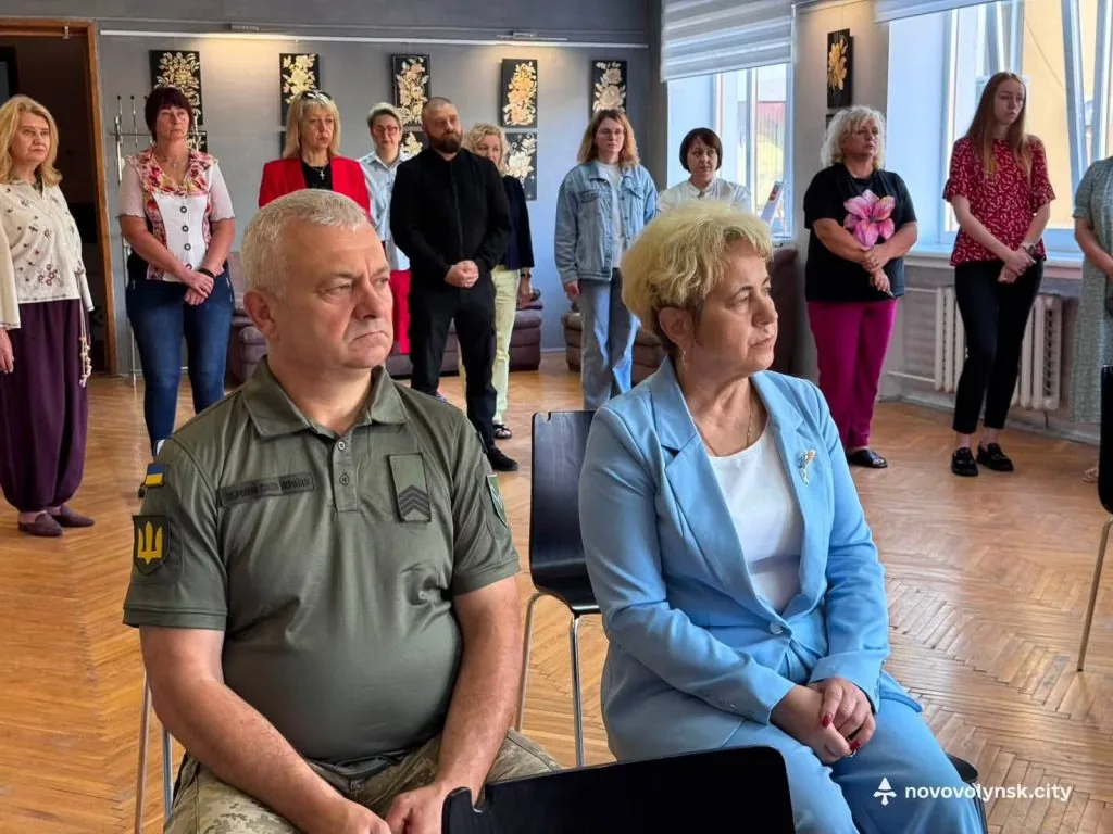Двох Захисників з Нововолинської громади посмертно відзначили державними нагородами 6