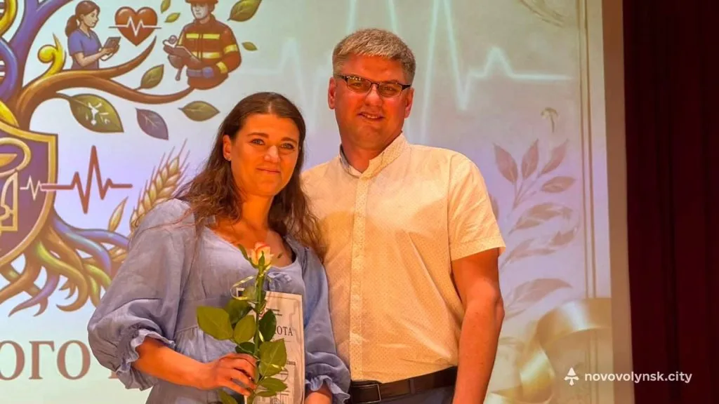 У Нововолинську привітали та нагородили медичних працівників громади 2