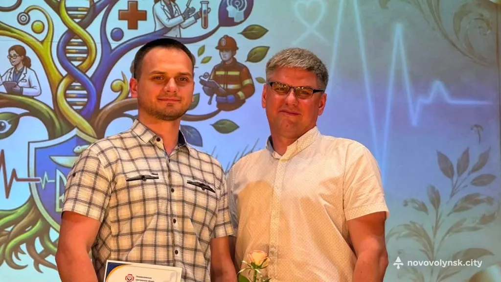 У Нововолинську привітали та нагородили медичних працівників громади 35