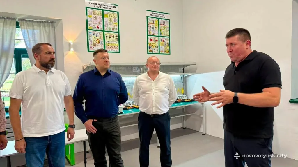 Презентували результати освітнього проєкту «REstart» 11
