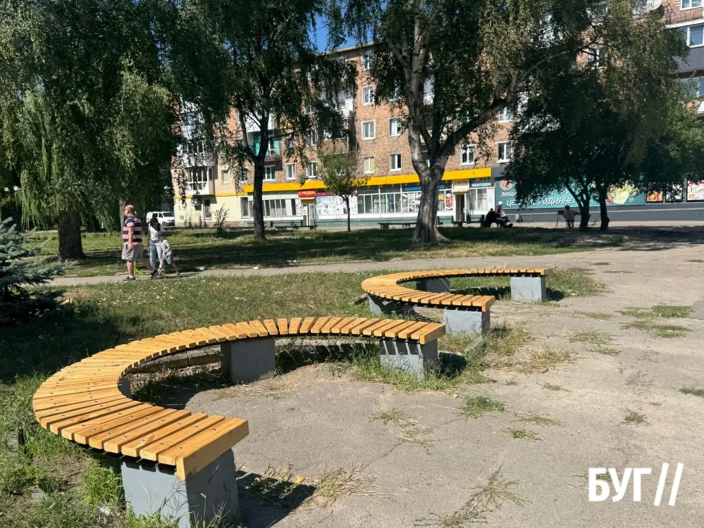 Фото дня: у Нововолинську на «пʼятачку» готують відкриття нового закладу 2
