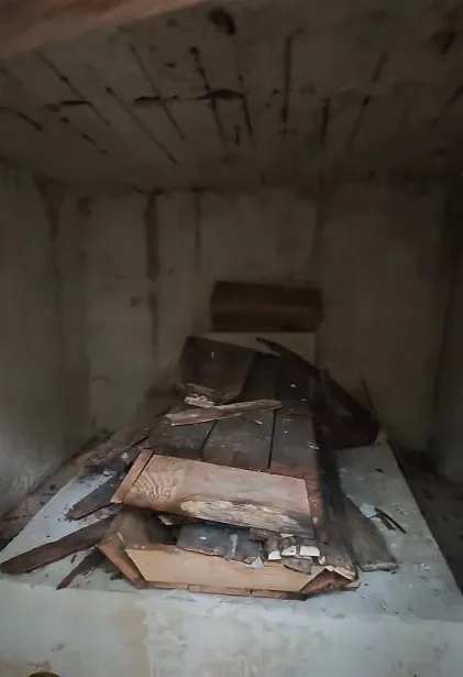 У лісі на Волині знайшли відкритий склеп відомої цілительки 2