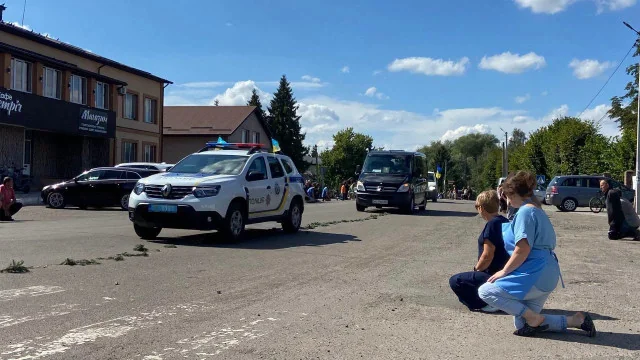 Назавжди в строю: у Павлівській громаді провели в останню дорогу Захисника Вадима Королюка 8