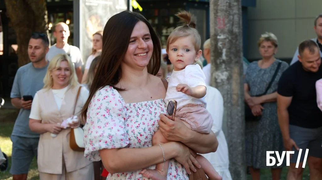 У Нововолинську провели традиційні змагання для найменших «Забіг у повзунках» 17