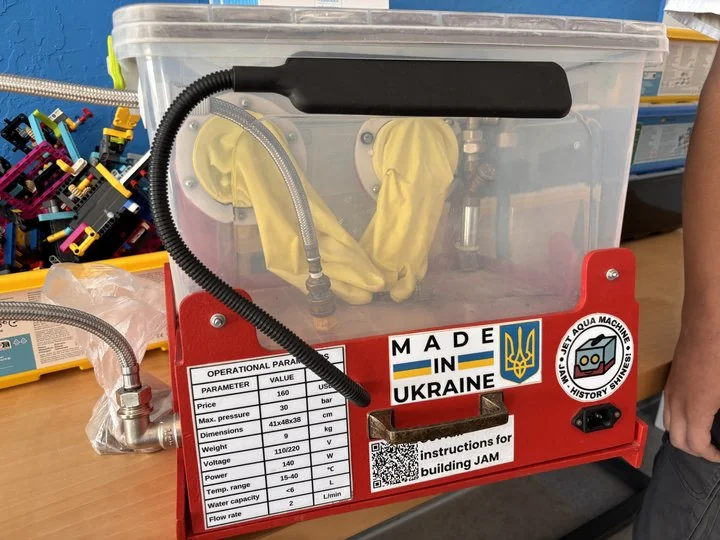 Школярі із Зимнівської громади винайшли робота для очищення археологічних знахідок 3