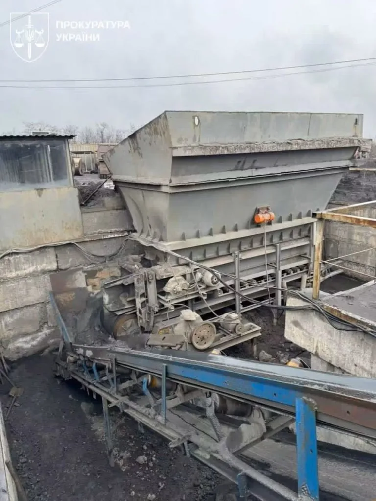 На Волині директору підприємства оголосили нову підозру через продаж незаконно видобутих копалин 5
