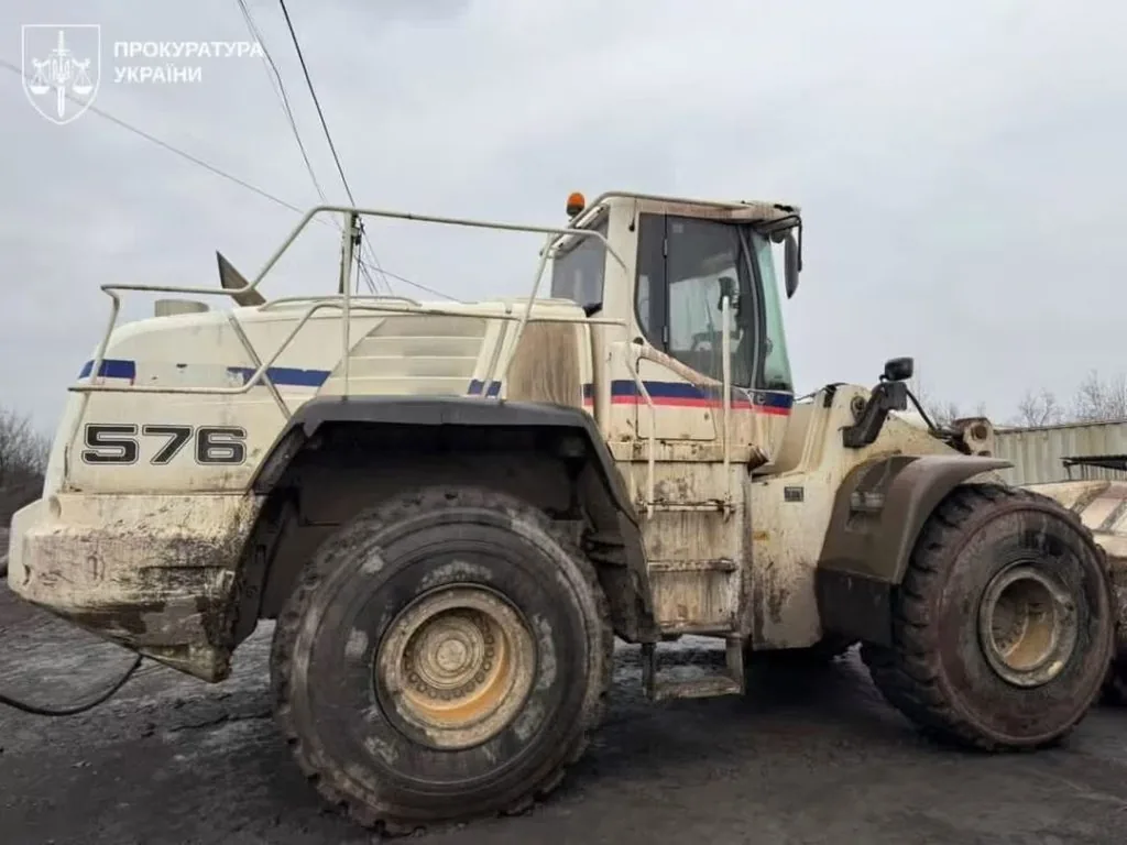 На Волині директору підприємства оголосили нову підозру через продаж незаконно видобутих копалин 8