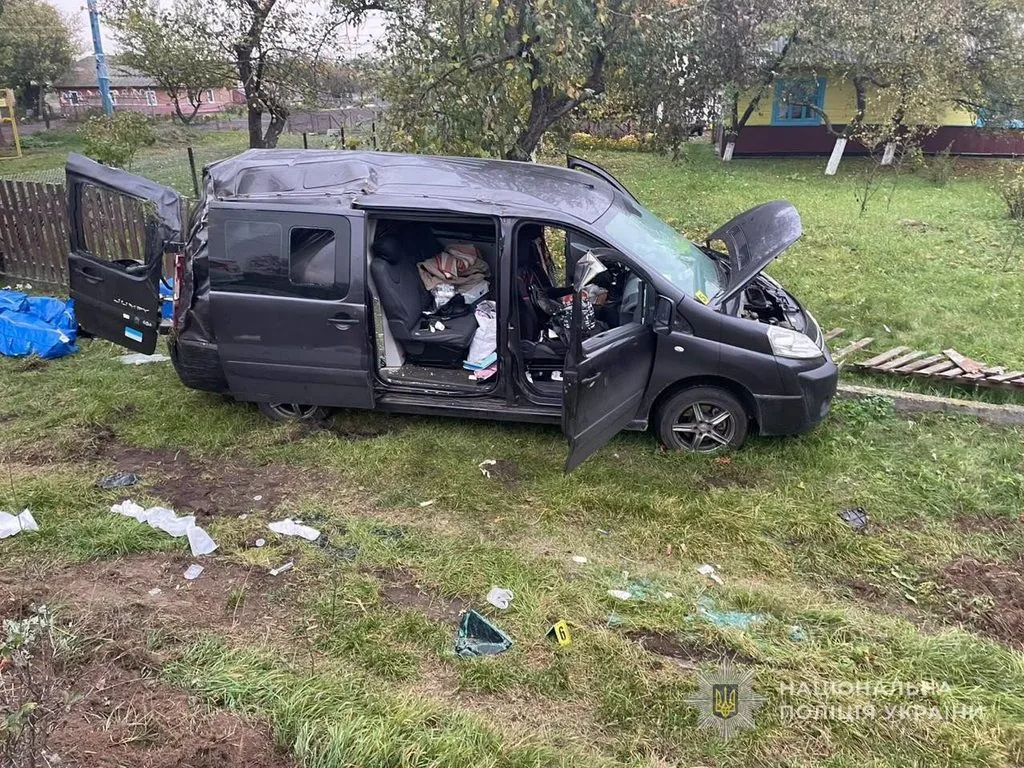 На Ковельщині автомобіль з’їхав у кювет: травмувалися п’ятеро жінок 2