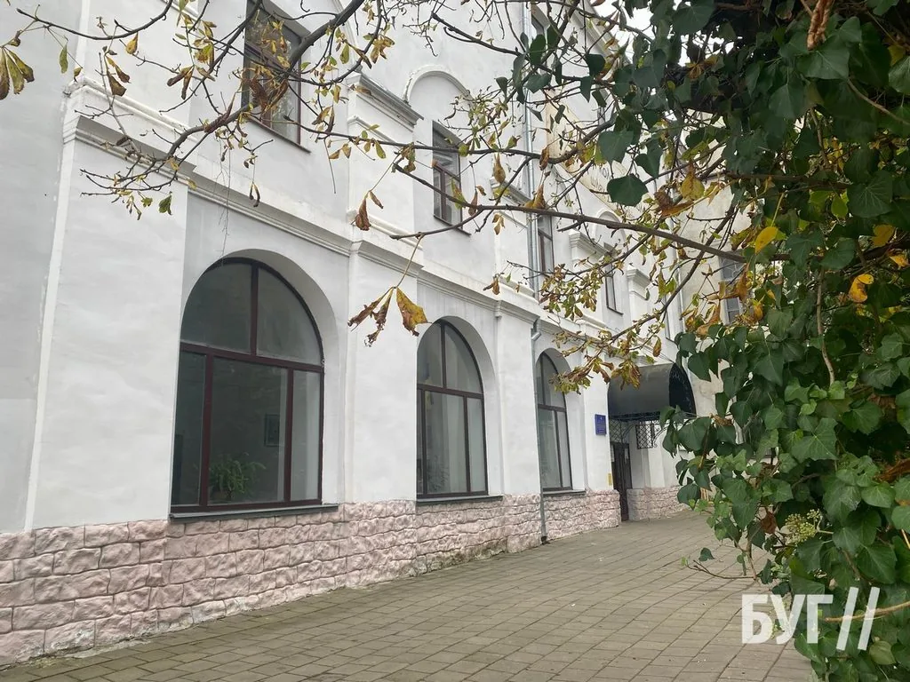 У Луцькраді точились дискусії довкола майна Волинського фахового коледжу НУХТ: рішення прийняли з нюансами 3