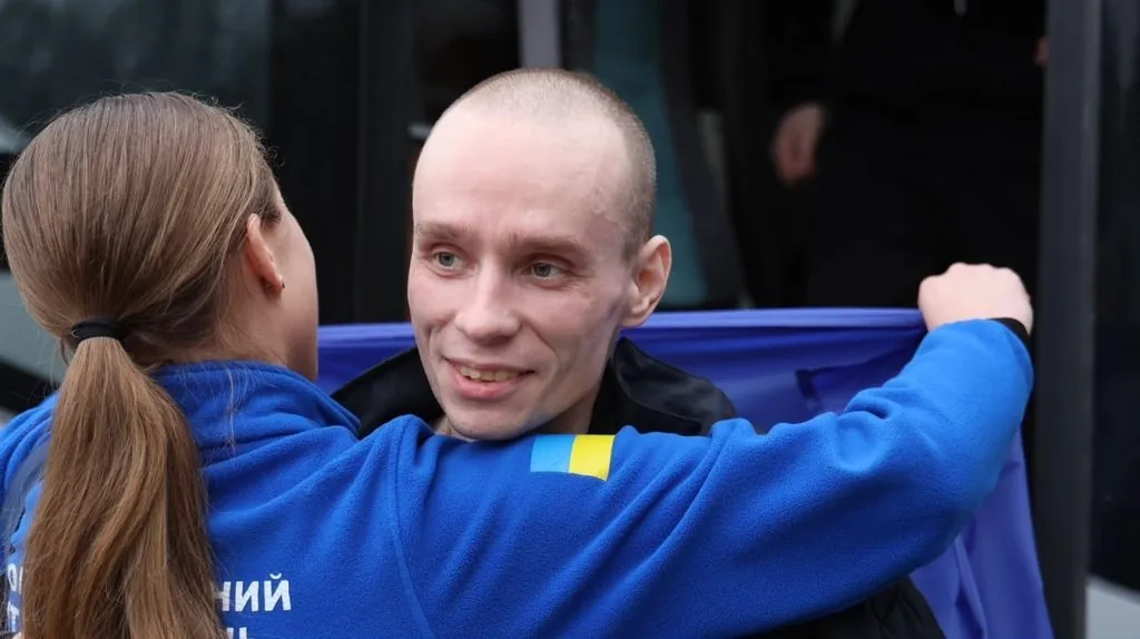 270 українських воїнів повернулися з російського полону 3