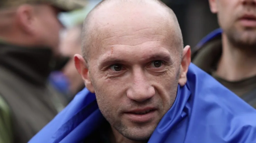270 українських воїнів повернулися з російського полону 5